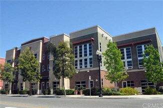 914 E Civic Center Dr, Santa Ana, CA 92701