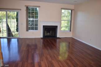 28 Gordon Cir Unit 28, Parsippany, NJ 07054