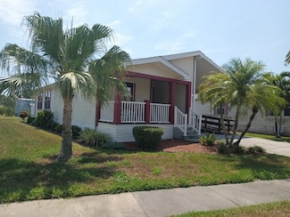 141 Bauer Dr, Melbourne, FL 32901