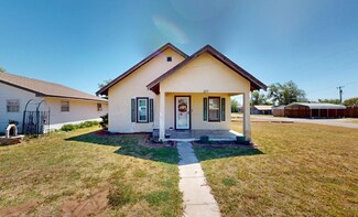 320 Elm St, Fargo, OK 73840