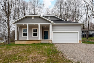 414 Greenlawn Dr, Howard, OH 43028