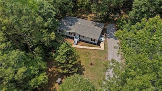 10780 Winchester Dr, Amelia Court House, VA 23002