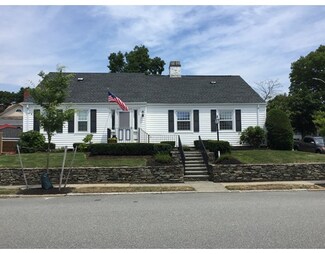 226 Archer St, Fall River, MA 02720