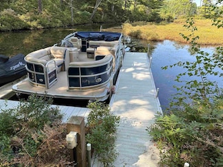149 Sleepy Hollow Rd, Wakefield, NH 03830