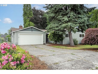 9910 NE 15th St, Vancouver, WA 98664