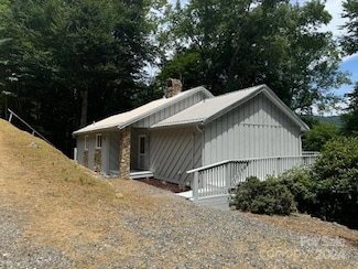 244 Zebulon Ln, Mars Hill, NC 28754