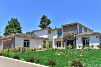 3 Moccasin Ln, Rolling Hills Estates, CA 90274