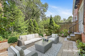 114 Putnam Park Unit 114, Greenwich, CT 06830