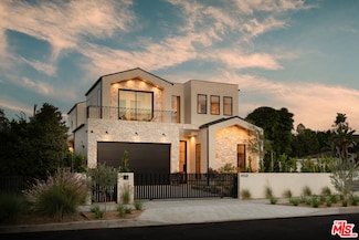 4500 Calhoun Ave, Sherman Oaks, CA 91423