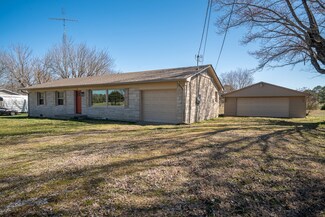 18 Old Jackson Hwy, Leoma, TN 38468