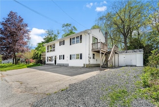 28 Baron Rd, Barrington, RI 02806