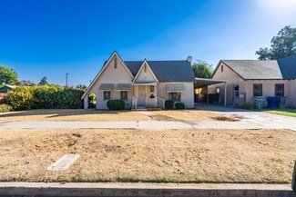 260 N Sierra Vista Ave, Fresno, CA 93702