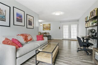 611 S Orange Ave Unit 10, Santa Ana, CA 92701