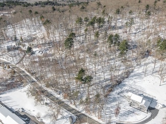 45 Pineswamp Rd, Ipswich, MA 01938