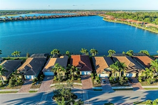 228 Maraviya Blvd, Nokomis, FL 34275