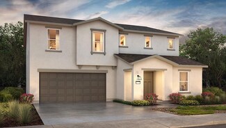 2949 Bay Hill Dr Unit 510ST, Tulare, CA 93274