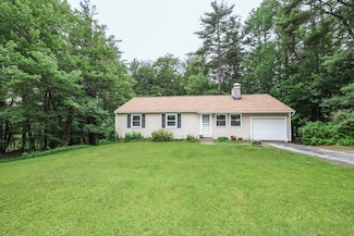 68 Apple Tree Ln, Contoocook, NH 03229