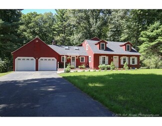 6 Lansbury Ln, Andover, MA 01810