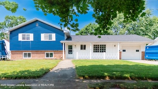 3326 W Willow St, Lansing, MI 48917