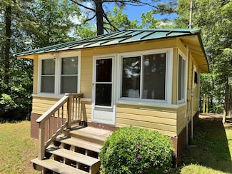 305 W Main St Unit 4, Conway, NH 03818