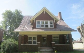 118 E Washington St, Millersburg, IN 46543
