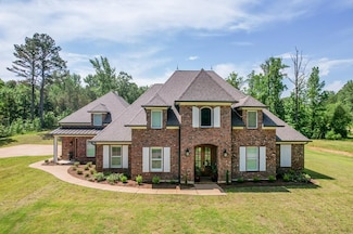 215 Stable Run, Oxford, MS 38655