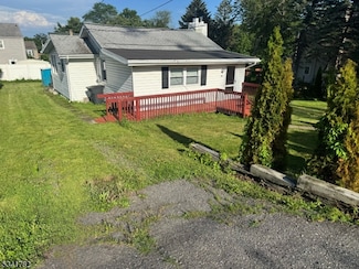 56 Calumet Ave, Lake Hiawatha, NJ 07034