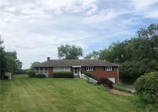185 Kruest Dr, Freedom, PA 15042
