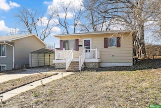 2910 Van Buren St, Bellevue, NE 68005
