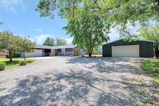 11905 W Cedar Ln, Maize, KS 67101