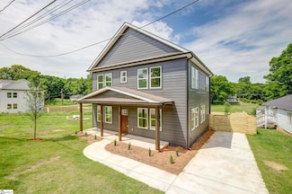 21 Woodlawn Ave, Greenville, SC 29611
