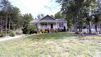 109 Creek Path Dr, Hudson, NC 28638
