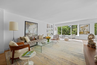 1050 5th Ave Unit 3E, New York, NY 10028