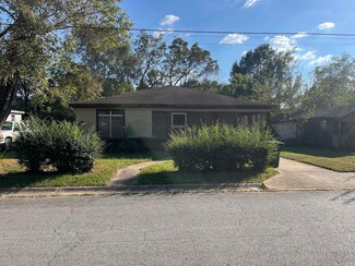 1302 King St, Jacksonville, AR 72076