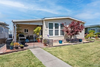 365 Circulo San Marcus, Rohnert Park, CA 94928