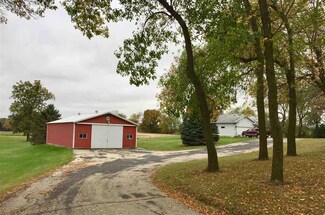 1045 County Road Bb, Deerfield, WI 53531