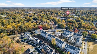 731 Beaty St, Davidson, NC 28036