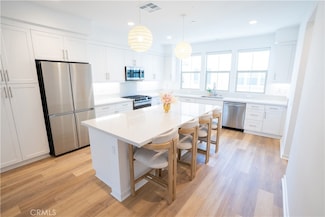 232 Averett Ct, Claremont, CA 91711