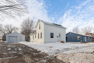 1518 3rd Ave, Mankato, MN 56001