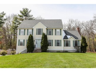 29 Briarwood Dr, Salem, NH 03079