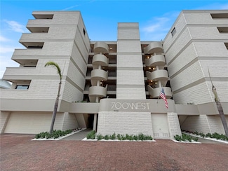 19700 Gulf Blvd Unit 204, Indian Shores, FL 33785