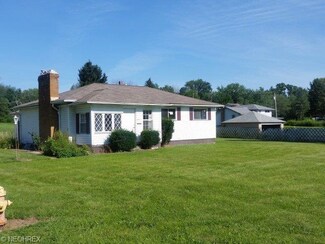 1155 Lansdowne Blvd, Youngstown, OH 44505
