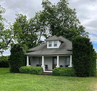 1577 W Main St, Piggott, AR 72454