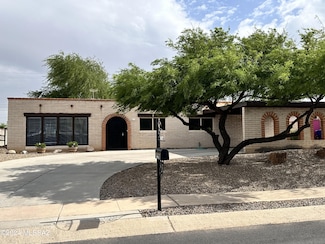 8602 E Hawthorne St, Tucson, AZ 85710