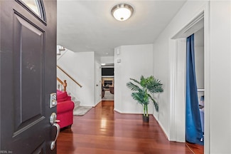 314 Vista Point Dr, Hampton, VA 23666