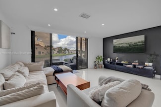 10731 NW 14th St Unit 275, Plantation, FL 33322