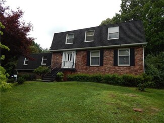 10 Bracken Way, Fredericktown, PA 15333