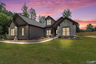 21984 Hickory Hill Ln, Athens, AL 35613