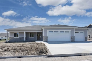 2653 Palmer Ln, Billings, MT 59105