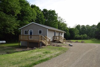 50072 50th St, Lawrence, MI 49064